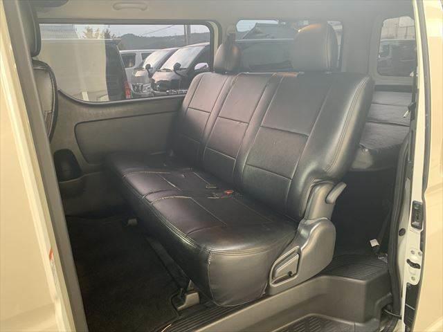 ハイエースバン スーパーGL ダークプライム 衝突軽減 禁煙車 メモリーナビ バックカメラ フリップダウンモニター フルセグ 両側パワースライドドア ETC ミュージックサーバー Bluetooth USBポート スマートキー LEDヘッドライト(37枚目)