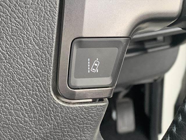 ハイエースバン スーパーGL ダークプライム 衝突軽減 禁煙車 メモリーナビ バックカメラ フリップダウンモニター フルセグ 両側パワースライドドア ETC ミュージックサーバー Bluetooth USBポート スマートキー LEDヘッドライト(42枚目)