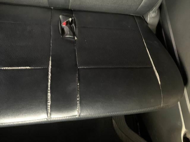 ハイエースバン スーパーGL ダークプライム 衝突軽減 禁煙車 メモリーナビ バックカメラ フリップダウンモニター フルセグ 両側パワースライドドア ETC ミュージックサーバー Bluetooth USBポート スマートキー LEDヘッドライト(64枚目)