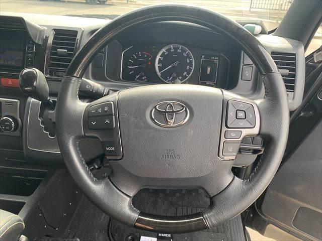 ハイエースバン スーパーGL ダークプライムII ディーゼルターボ 7型セーフティセンス 特別仕様車 メモリーナビ デジタルインナーミラー コンビハンドル&シフトノブ LEDヘッドライト フルセグ バックカメラ 衝突軽減 ETC 禁煙車 ハーフレザー(13枚目)