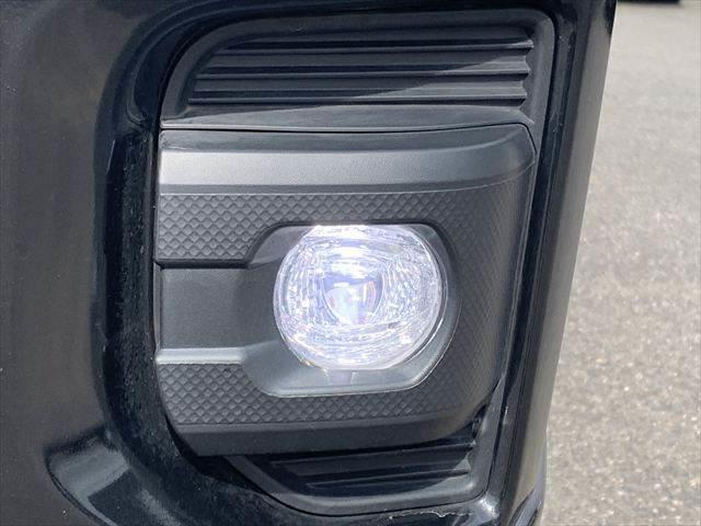 ハイエースバン スーパーGL ダークプライムII ディーゼルターボ 7型セーフティセンス 特別仕様車 メモリーナビ デジタルインナーミラー コンビハンドル&シフトノブ LEDヘッドライト フルセグ バックカメラ 衝突軽減 ETC 禁煙車 ハーフレザー(15枚目)