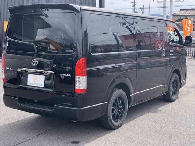 ハイエースバン スーパーGL ダークプライムII ディーゼルターボ 7型セーフティセンス 特別仕様車 メモリーナビ デジタルインナーミラー コンビハンドル&シフトノブ LEDヘッドライト フルセグ バックカメラ 衝突軽減 ETC 禁煙車 ハーフレザー(20枚目)