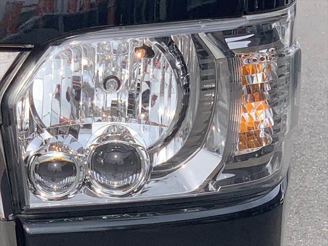 ハイエースバン スーパーGL ダークプライムII ディーゼルターボ 7型セーフティセンス 特別仕様車 メモリーナビ デジタルインナーミラー コンビハンドル&シフトノブ LEDヘッドライト フルセグ バックカメラ 衝突軽減 ETC 禁煙車 ハーフレザー(24枚目)