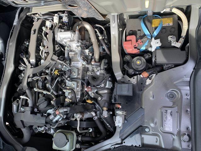 ハイエースバン スーパーGL ダークプライムII ディーゼルターボ 7型セーフティセンス 特別仕様車 メモリーナビ デジタルインナーミラー コンビハンドル&シフトノブ LEDヘッドライト フルセグ バックカメラ 衝突軽減 ETC 禁煙車 ハーフレザー(35枚目)