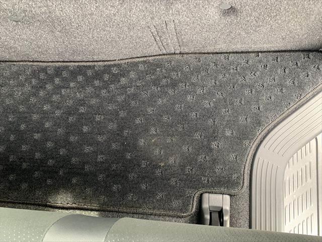 ハイエースバン スーパーGL ダークプライムII ディーゼルターボ 7型セーフティセンス 特別仕様車 メモリーナビ デジタルインナーミラー コンビハンドル&シフトノブ LEDヘッドライト フルセグ バックカメラ 衝突軽減 ETC 禁煙車 ハーフレザー(48枚目)