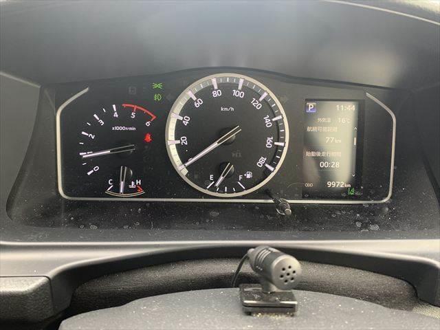 ハイエースバン スーパーGL ダークプライムII ディーゼルターボ 7型セーフティセンス 特別仕様車 メモリーナビ デジタルインナーミラー コンビハンドル&シフトノブ LEDヘッドライト フルセグ バックカメラ 衝突軽減 ETC 禁煙車 ハーフレザー(50枚目)