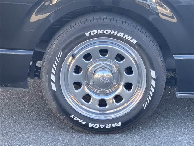 ハイエースバン ロングスーパーＧＬ　４ＷＤ　ディーゼル　後席フリップダウン　メモリーナビ　バックカメラ　ＡＣ１００Ｖ電源　ブルートゥース　フルセグＴＶ　ＥＴＣ　ＬＥＤライト　両側スライドドア　ミュージックサーバー　ＵＳＢポート　フォグ（29枚目）