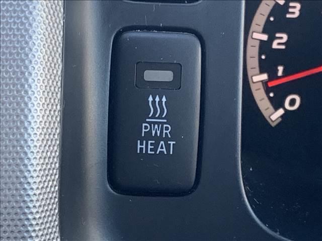 ハイエースバン ロングスーパーＧＬ　４ＷＤ　ディーゼル　後席フリップダウン　メモリーナビ　バックカメラ　ＡＣ１００Ｖ電源　ブルートゥース　フルセグＴＶ　ＥＴＣ　ＬＥＤライト　両側スライドドア　ミュージックサーバー　ＵＳＢポート　フォグ（41枚目）