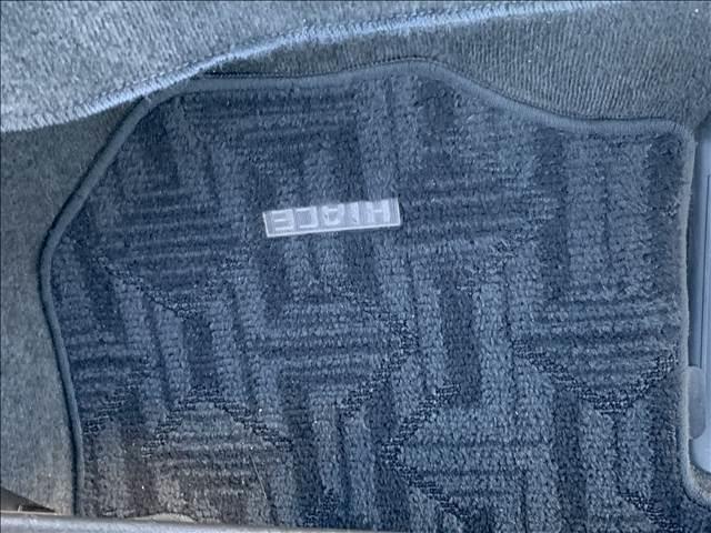 ハイエースバン ロングスーパーＧＬ　４ＷＤ　ディーゼル　後席フリップダウン　メモリーナビ　バックカメラ　ＡＣ１００Ｖ電源　ブルートゥース　フルセグＴＶ　ＥＴＣ　ＬＥＤライト　両側スライドドア　ミュージックサーバー　ＵＳＢポート　フォグ（46枚目）