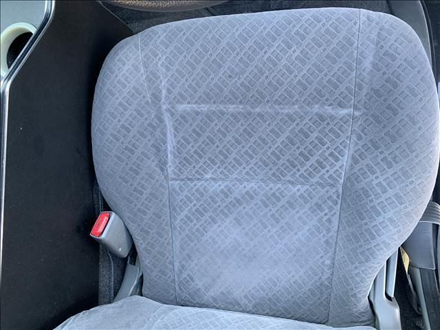 ハイエースバン ロングスーパーＧＬ　４ＷＤ　ディーゼル　後席フリップダウン　メモリーナビ　バックカメラ　ＡＣ１００Ｖ電源　ブルートゥース　フルセグＴＶ　ＥＴＣ　ＬＥＤライト　両側スライドドア　ミュージックサーバー　ＵＳＢポート　フォグ（56枚目）