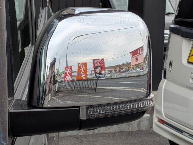 デリカＤ：５ Ｐ　４ＷＤ　ディーゼルターボ　禁煙車　全方位カメラ　両側電動スライドドア　シートヒーター　レーダークルーズ　メモリーナビ　ＬＥＤヘッドライト　電動リアゲート　衝突軽減　ブラインドスポットモニター　ＥＴＣ（32枚目）