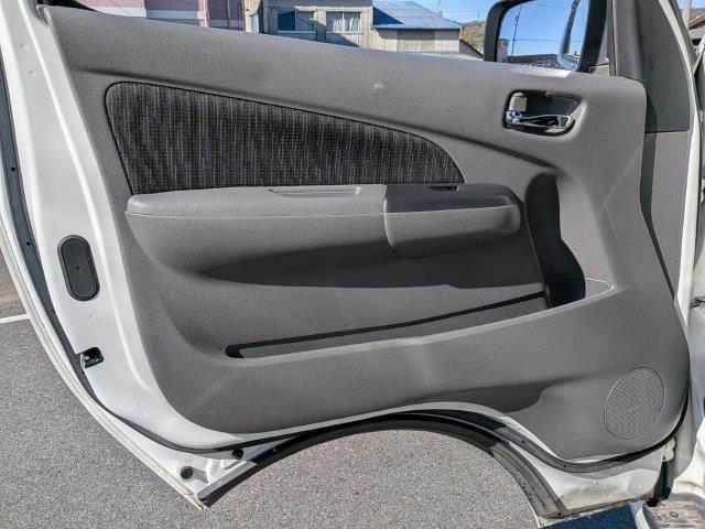 NV350キャラバンバン ロングプレミアムGX 禁煙車 衝突軽減ブレーキ 純正メモリーナビ アラウンドビューモニター フルセグTV ワンオーナー ミュージックサーバー Bluetooth対応 LEDヘッドライト ETC 盗難防止装置 スマートキー(56枚目)