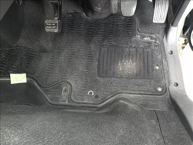 ＮＶ３５０キャラバンバン ロングプレミアムＧＸターボ　ディーゼルターボ　禁煙車　純正ＳＤナビ　バックカメラ　フルセグＴＶ　ブルートゥース　ＨＩＤヘッドライト　フロントエアロ　ドラレコ　ＥＴＣ　フォグランプ　オートライト　ＤＶＤ再生　ミュージックサーバー（41枚目）