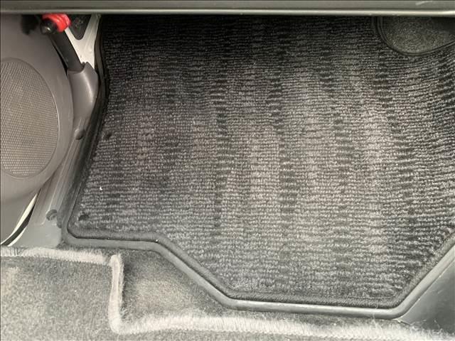 ＮＶ３５０キャラバンバン ロングプレミアムＧＸターボ　ディーゼルターボ　禁煙車　純正ＳＤナビ　バックカメラ　フルセグＴＶ　ブルートゥース　ＨＩＤヘッドライト　フロントエアロ　ドラレコ　ＥＴＣ　フォグランプ　オートライト　ＤＶＤ再生　ミュージックサーバー（42枚目）