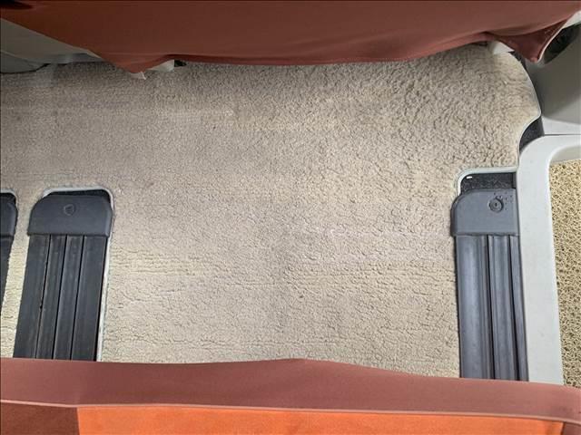 デリカＤ：５ Ｄ　パワーパッケージ　４ＷＤ　クリーンディーゼルターボ　フリップダウンモニター　ＳＤナビ／地デジＴＶ　バックカメラ　クルーズコントロール　シートヒーター　両側パワースライドドア　ブルートゥース　ワンオーナー（47枚目）