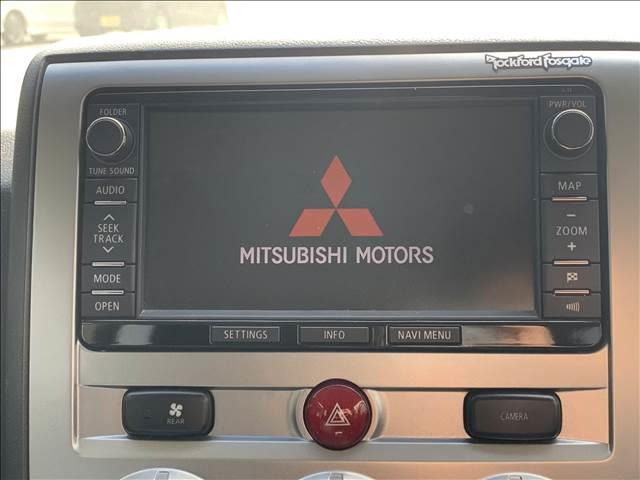 デリカＤ：５ Ｄ　プレミアム　４ＷＤ　クリーンディーゼルターボ　両側電動スライドドア　ロックフォードサウンド　クルーズコントロール　シートヒーター　エクストリームＪアルミホイール　禁煙車　ブルートゥース　フルセグ　ＨＩＤライト（4枚目）