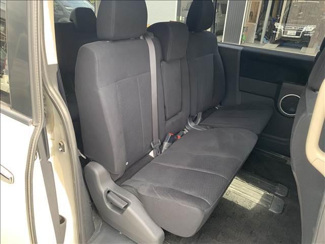 デリカＤ：５ Ｄ　プレミアム　４ＷＤ　クリーンディーゼルターボ　両側電動スライドドア　ロックフォードサウンド　クルーズコントロール　シートヒーター　エクストリームＪアルミホイール　禁煙車　ブルートゥース　フルセグ　ＨＩＤライト（9枚目）