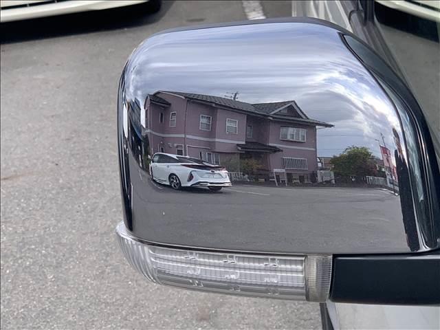 デリカＤ：５ Ｄ　プレミアム　４ＷＤ　クリーンディーゼルターボ　両側電動スライドドア　ロックフォードサウンド　クルーズコントロール　シートヒーター　エクストリームＪアルミホイール　禁煙車　ブルートゥース　フルセグ　ＨＩＤライト（28枚目）