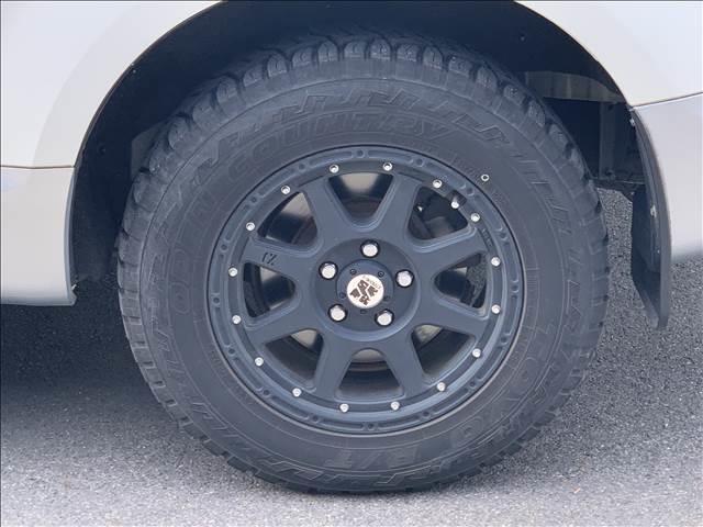 デリカＤ：５ Ｄ　プレミアム　４ＷＤ　クリーンディーゼルターボ　両側電動スライドドア　ロックフォードサウンド　クルーズコントロール　シートヒーター　エクストリームＪアルミホイール　禁煙車　ブルートゥース　フルセグ　ＨＩＤライト（30枚目）