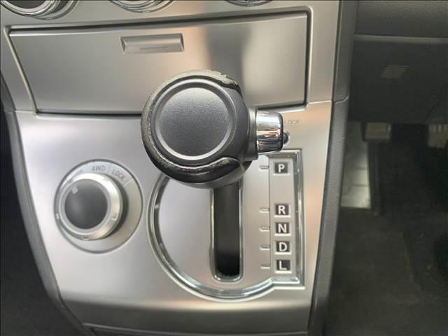 デリカＤ：５ Ｄ　プレミアム　４ＷＤ　クリーンディーゼルターボ　両側電動スライドドア　ロックフォードサウンド　クルーズコントロール　シートヒーター　エクストリームＪアルミホイール　禁煙車　ブルートゥース　フルセグ　ＨＩＤライト（38枚目）