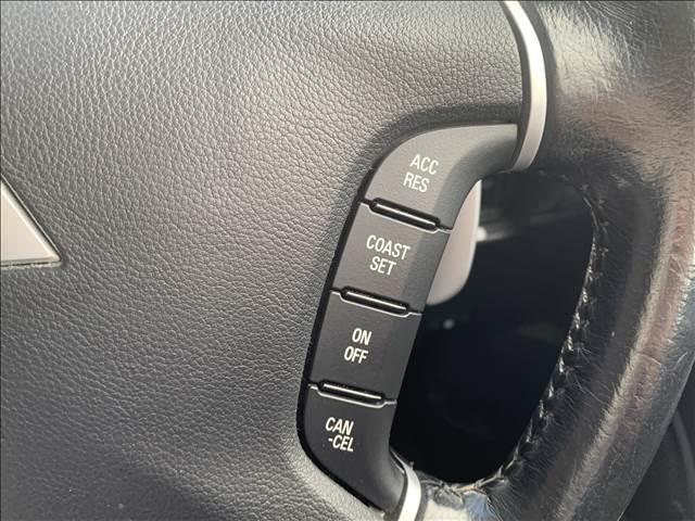 デリカＤ：５ Ｄ　プレミアム　４ＷＤ　クリーンディーゼルターボ　両側電動スライドドア　ロックフォードサウンド　クルーズコントロール　シートヒーター　エクストリームＪアルミホイール　禁煙車　ブルートゥース　フルセグ　ＨＩＤライト（41枚目）