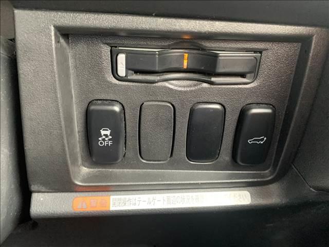 デリカＤ：５ Ｄ　プレミアム　４ＷＤ　クリーンディーゼルターボ　両側電動スライドドア　ロックフォードサウンド　クルーズコントロール　シートヒーター　エクストリームＪアルミホイール　禁煙車　ブルートゥース　フルセグ　ＨＩＤライト（43枚目）