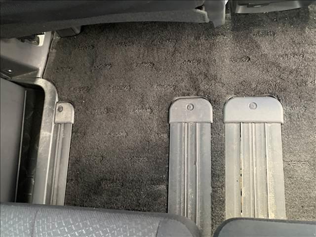 デリカＤ：５ Ｄ　プレミアム　４ＷＤ　クリーンディーゼルターボ　両側電動スライドドア　ロックフォードサウンド　クルーズコントロール　シートヒーター　エクストリームＪアルミホイール　禁煙車　ブルートゥース　フルセグ　ＨＩＤライト（48枚目）