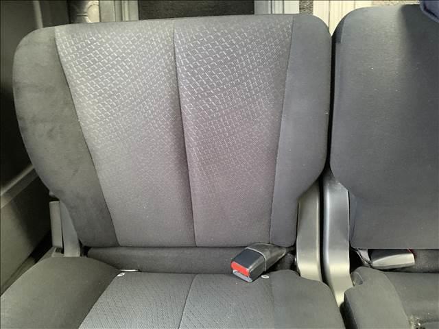 デリカＤ：５ Ｄ　プレミアム　４ＷＤ　クリーンディーゼルターボ　両側電動スライドドア　ロックフォードサウンド　クルーズコントロール　シートヒーター　エクストリームＪアルミホイール　禁煙車　ブルートゥース　フルセグ　ＨＩＤライト（65枚目）