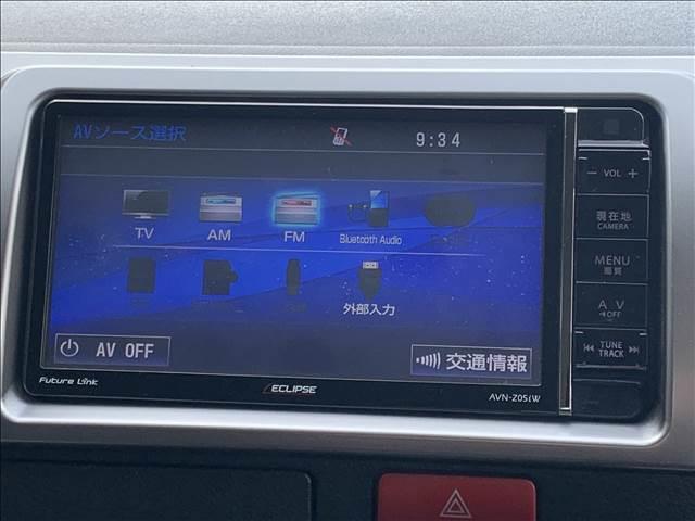ハイエースバン ロングスーパーＧＬ　ディーゼルターボ　禁煙車　ＳＤナビ／ＴＶ　バックカメラ　ブルートゥース　ＥＴＣ　スマートキー　両側スライドドア　オートエアコン　ミュージックサーバー　丸目ヘッドライト　社外グリル　ドライブレコーダー（5枚目）