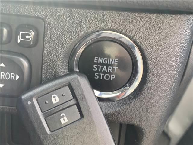 ハイエースバン ロングスーパーＧＬ　ディーゼルターボ　禁煙車　ＳＤナビ／ＴＶ　バックカメラ　ブルートゥース　ＥＴＣ　スマートキー　両側スライドドア　オートエアコン　ミュージックサーバー　丸目ヘッドライト　社外グリル　ドライブレコーダー（39枚目）