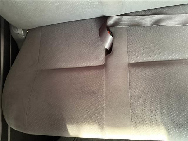 ハイエースバン ロングスーパーＧＬ　ディーゼルターボ　禁煙車　ＳＤナビ／ＴＶ　バックカメラ　ブルートゥース　ＥＴＣ　スマートキー　両側スライドドア　オートエアコン　ミュージックサーバー　丸目ヘッドライト　社外グリル　ドライブレコーダー（56枚目）