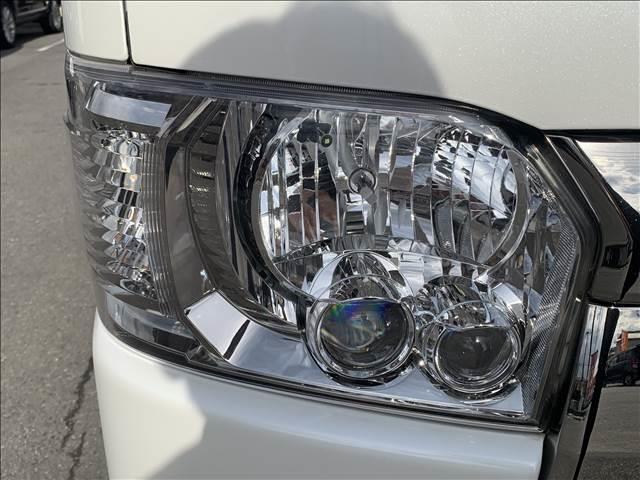 ハイエースバン スーパーＧＬ　ダークプライムＩＩ　ディーゼルターボ　５型セーフティセンスＰ　特別仕様車　ＳＤナビ／フルセグ　バックカメラ　ハーフレザー　ＬＥＤヘッドライト　ブルートゥース　衝突軽減　禁煙車　ドライブレコーダー　ウッドコンビハンドル（24枚目）