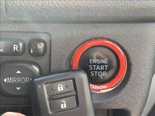 ハイエースバン スーパーＧＬ　ダークプライムＩＩ　ディーゼルターボ　５型セーフティセンスＰ　特別仕様車　ＳＤナビ／フルセグ　バックカメラ　ハーフレザー　ＬＥＤヘッドライト　ブルートゥース　衝突軽減　禁煙車　ドライブレコーダー　ウッドコンビハンドル（42枚目）