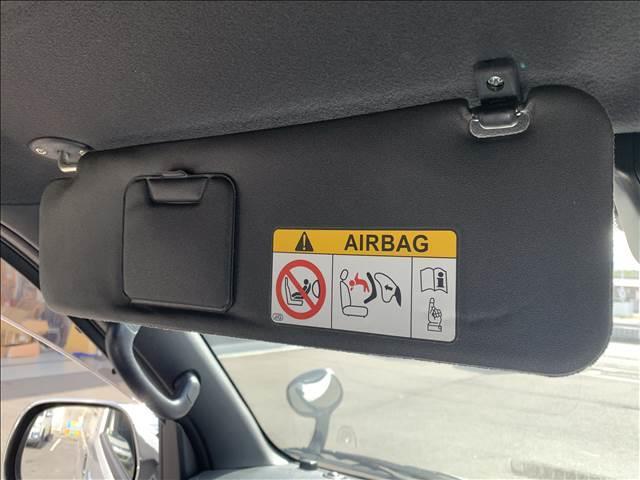 ハイエースバン スーパーＧＬ　ダークプライムＩＩ　ディーゼルターボ　５型セーフティセンスＰ　特別仕様車　ＳＤナビ／フルセグ　バックカメラ　ハーフレザー　ＬＥＤヘッドライト　ブルートゥース　衝突軽減　禁煙車　ドライブレコーダー　ウッドコンビハンドル（50枚目）