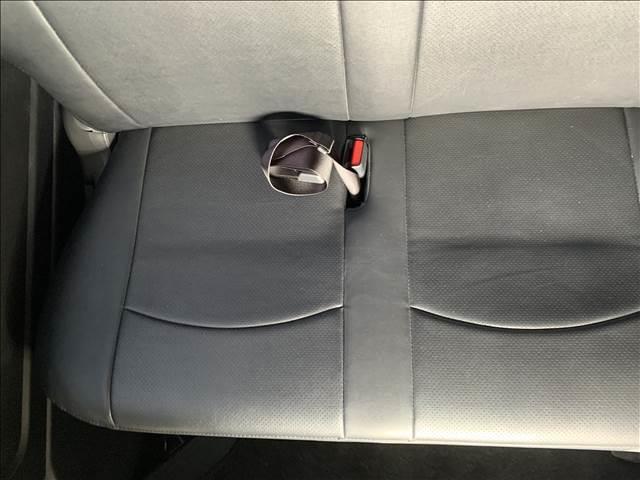 ハイエースバン スーパーＧＬ　ダークプライムＩＩ　ディーゼルターボ　５型セーフティセンスＰ　特別仕様車　ＳＤナビ／フルセグ　バックカメラ　ハーフレザー　ＬＥＤヘッドライト　ブルートゥース　衝突軽減　禁煙車　ドライブレコーダー　ウッドコンビハンドル（60枚目）