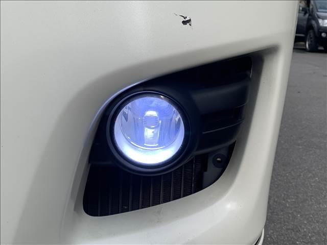 NV350キャラバンバン ロングプレミアムGXターボ 禁煙車 純正SDナビ バックカメラ フルセグTV Bluetooth HIDヘッドライト フロントエアロ ドライブレコーダー ETC フォグランプ オートライト DVD再生 ミュージックサーバー(14枚目)