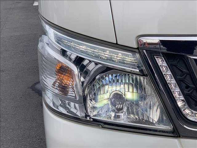 NV350キャラバンバン ロングプレミアムGXターボ 禁煙車 純正SDナビ バックカメラ フルセグTV Bluetooth HIDヘッドライト フロントエアロ ドライブレコーダー ETC フォグランプ オートライト DVD再生 ミュージックサーバー(32枚目)