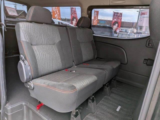 NV350キャラバンバン ロングプレミアムGXターボ 純正ナビ 衝突軽減ブレーキ 全周囲カメラ Bluetooth フルセグTV パワースライドドア LEDヘッドライト 禁煙車 スマートキー 盗難防止装置 電動格納ミラー ETC(12枚目)