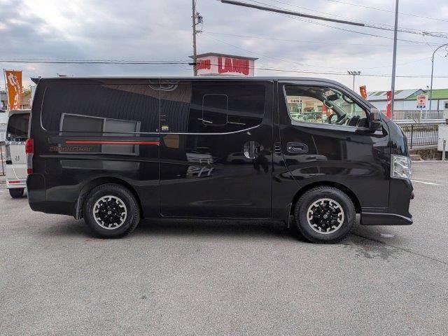 NV350キャラバンバン ロングプレミアムGXターボ 純正ナビ 衝突軽減ブレーキ 全周囲カメラ Bluetooth フルセグTV パワースライドドア LEDヘッドライト 禁煙車 スマートキー 盗難防止装置 電動格納ミラー ETC(21枚目)