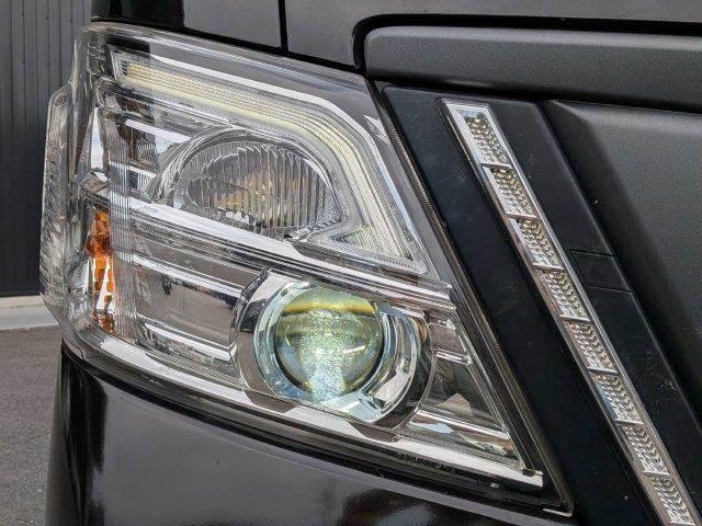 NV350キャラバンバン ロングプレミアムGXターボ 純正ナビ 衝突軽減ブレーキ 全周囲カメラ Bluetooth フルセグTV パワースライドドア LEDヘッドライト 禁煙車 スマートキー 盗難防止装置 電動格納ミラー ETC(35枚目)
