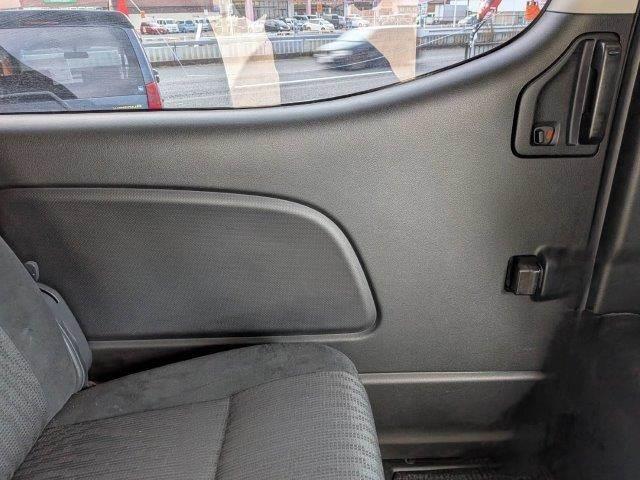 NV350キャラバンバン ロングプレミアムGXターボ 純正ナビ 衝突軽減ブレーキ 全周囲カメラ Bluetooth フルセグTV パワースライドドア LEDヘッドライト 禁煙車 スマートキー 盗難防止装置 電動格納ミラー ETC(61枚目)