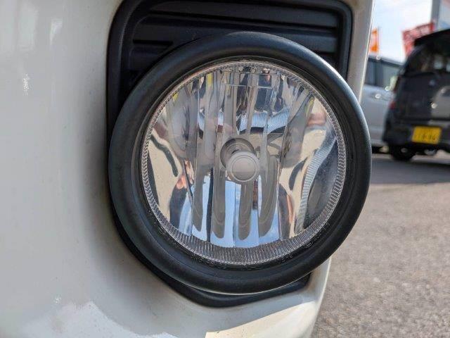 ハイエースバン ＤＸ　ＧＬパッケージ　純正ＳＤナビ　衝突軽減ブレーキ　バックカメラ　両側スライドドア　ＬＥＤヘッドライト　地デジＴＶ　Ｂｌｕｅｔｏｏｔｈ　ＥＴＣ　オートマチックハイビーム　横滑り防止装置　電動格納ミラー（26枚目）