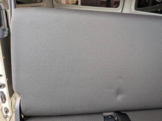 ハイエースバン ＤＸ　ＧＬパッケージ　純正ＳＤナビ　衝突軽減ブレーキ　バックカメラ　両側スライドドア　ＬＥＤヘッドライト　地デジＴＶ　Ｂｌｕｅｔｏｏｔｈ　ＥＴＣ　オートマチックハイビーム　横滑り防止装置　電動格納ミラー（54枚目）