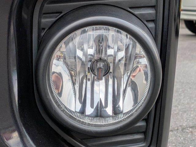 ハイエースバン スーパーGL ダークプライムII 4WD ディーゼルターボ 禁煙車 衝突軽減ブレーキ メモリーナビ バックカメラ ブルートゥース HIDヘッド スマートキー オートハイビーム ミュージックサーバー 盗難防止 ドラレコ 両側スライドドア(27枚目)