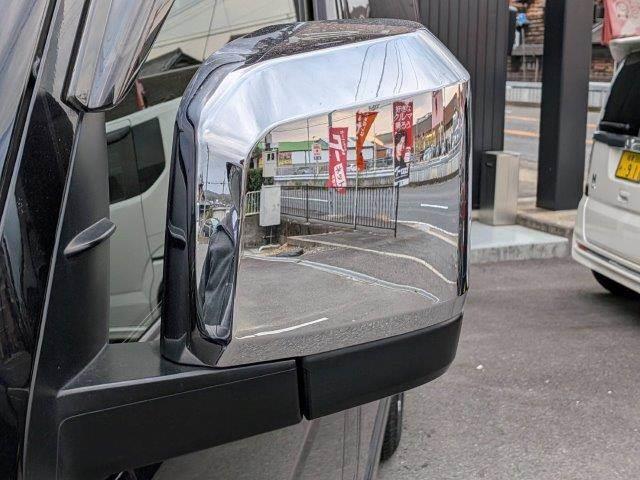 ハイエースバン スーパーGL ダークプライムII 4WD ディーゼルターボ 禁煙車 衝突軽減ブレーキ メモリーナビ バックカメラ ブルートゥース HIDヘッド スマートキー オートハイビーム ミュージックサーバー 盗難防止 ドラレコ 両側スライドドア(29枚目)