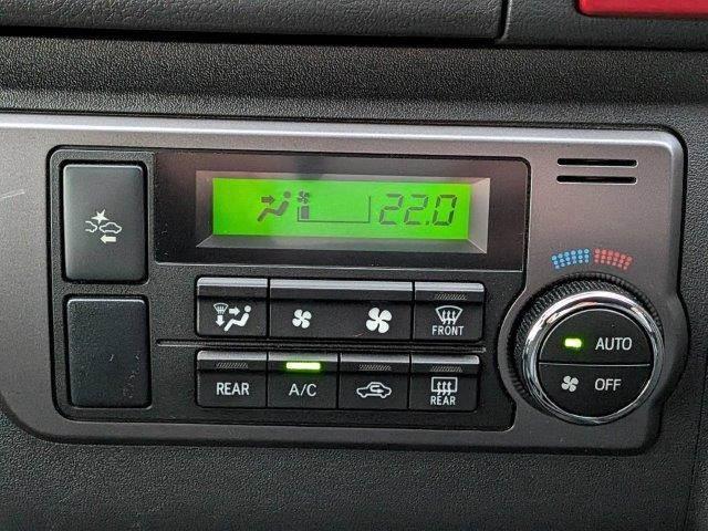 ハイエースバン スーパーGL ダークプライムII 4WD ディーゼルターボ 禁煙車 衝突軽減ブレーキ メモリーナビ バックカメラ ブルートゥース HIDヘッド スマートキー オートハイビーム ミュージックサーバー 盗難防止 ドラレコ 両側スライドドア(40枚目)