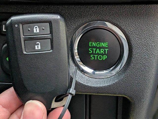 ハイエースバン スーパーGL ダークプライムII 4WD ディーゼルターボ 禁煙車 衝突軽減ブレーキ メモリーナビ バックカメラ ブルートゥース HIDヘッド スマートキー オートハイビーム ミュージックサーバー 盗難防止 ドラレコ 両側スライドドア(45枚目)