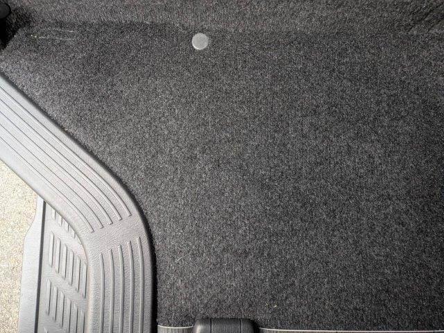 ハイエースバン スーパーGL ダークプライムII 4WD ディーゼルターボ 禁煙車 衝突軽減ブレーキ メモリーナビ バックカメラ ブルートゥース HIDヘッド スマートキー オートハイビーム ミュージックサーバー 盗難防止 ドラレコ 両側スライドドア(49枚目)