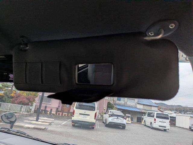 ハイエースバン スーパーGL ダークプライムII 4WD ディーゼルターボ 禁煙車 衝突軽減ブレーキ メモリーナビ バックカメラ ブルートゥース HIDヘッド スマートキー オートハイビーム ミュージックサーバー 盗難防止 ドラレコ 両側スライドドア(52枚目)