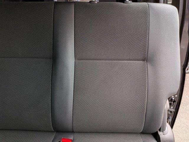 ハイエースバン スーパーGL ダークプライムII 4WD ディーゼルターボ 禁煙車 衝突軽減ブレーキ メモリーナビ バックカメラ ブルートゥース HIDヘッド スマートキー オートハイビーム ミュージックサーバー 盗難防止 ドラレコ 両側スライドドア(64枚目)